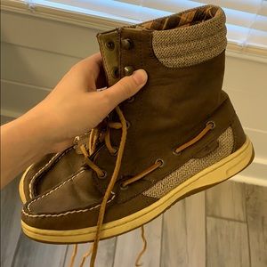 7M Sperry boots